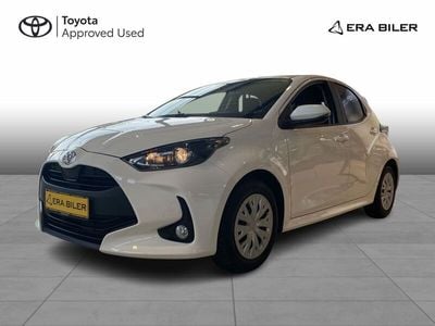 Hvid Brugt 2023 Toyota Yaris Hatchback | 114.900 kr.