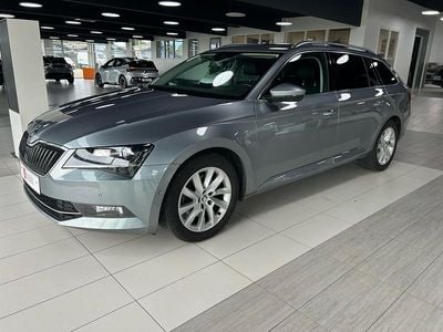 Grå Brugt 2019 Skoda Superb Style Stationcar | 239.900 kr. (Lidt for dyr)