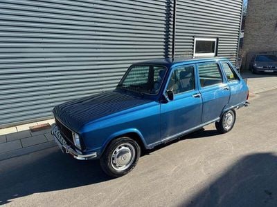 Blåmetal Brugt 1982 Renault R6 Sedan | 56.900 kr.