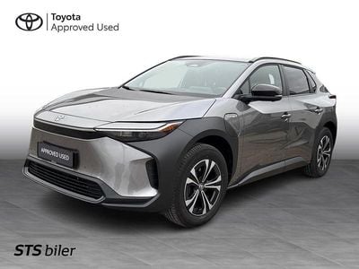 Brugt Toyota bZ4X Active 150 kW (204 HK) 2023 Sølvmetal SUV