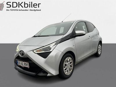 1e7 silver m.m. Brugt 2020 Toyota Aygo x-press Hatchback | 62.900 kr. (God pris)