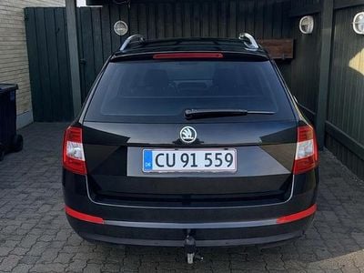 Brugt Skoda Octavia Ambition 140 HK (102 kW) 2015 Sort Stationcar