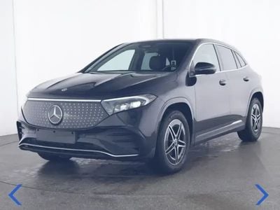 Sort Brugt 2025 Mercedes EQA350 AMG line SUV | 334.900 kr.
