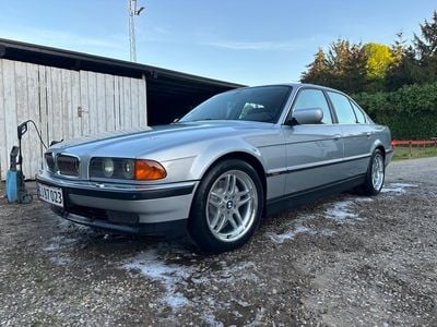 Sølv Brugt 1996 BMW 740 Sedan | 140.000 kr.