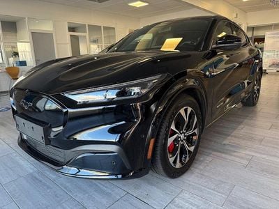 Sort Brugt 2023 Ford Mustang Mach-E Extended Range SUV | 299.900 kr. (Fair pris)