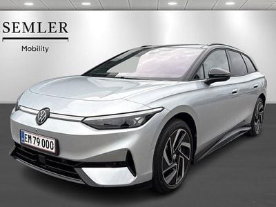 Sølvmetal Brugt 2025 VW ID.7 Style Stationcar | 529.900 kr.