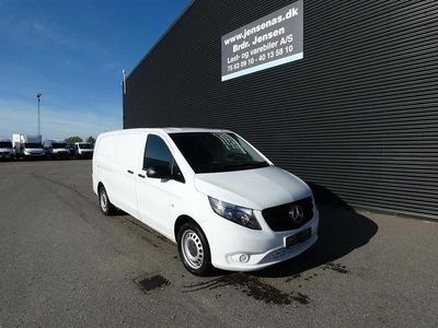 Hvid Brugt 2022 Mercedes Vito MPV | 249.800 kr.