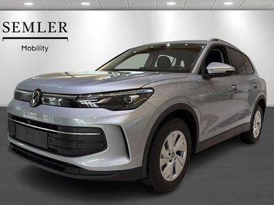 Sølvmetal Ny 2025 VW Tiguan Business SUV | 529.900 kr.