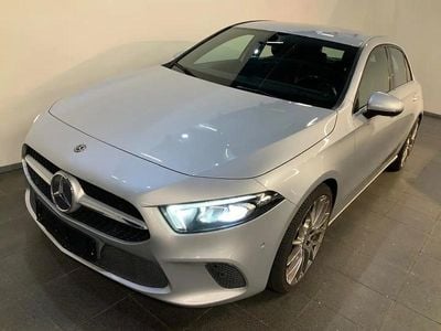 Sølvmetal Brugt 2018 Mercedes A180 Hatchback | 144.900 kr. (Super pris)