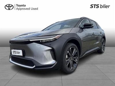 Deep metal grey Brugt 2025 Toyota bZ4X Executive SUV | 329.900 kr. (God pris)