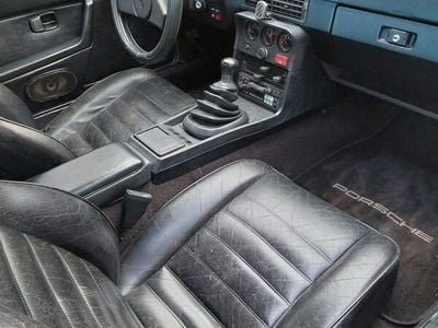 Grå Brugt 1976 Porsche 924 Coupe | 55.000 kr.