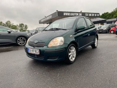 Grøn Brugt 2003 Toyota Yaris Sol Hatchback | 17.900 kr.