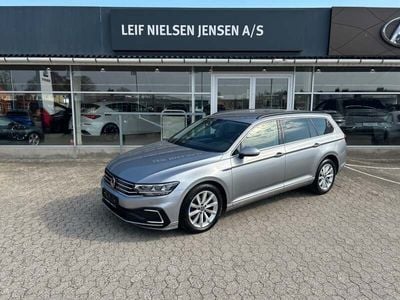 Sølvmetal Brugt 2021 VW Passat GTE Stationcar | 229.000 kr. (Fair pris)