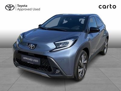 2up persian salt/night sky bla Brugt 2024 Toyota Aygo Envy Hatchback | 149.900 kr. (Fair pris)