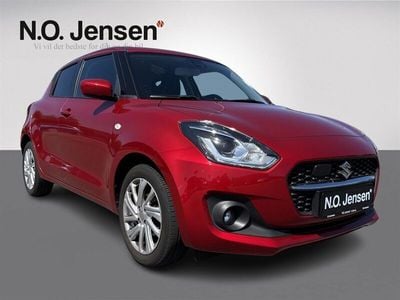 Farve ……………………………………………………………………. burning red Brugt 2021 Suzuki Swift Action | 134.900 kr. (Lidt for dyr)