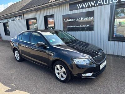 Sortmetal Brugt 2013 Skoda Octavia Elegance Hatchback | 79.900 kr. (Lidt for dyr)