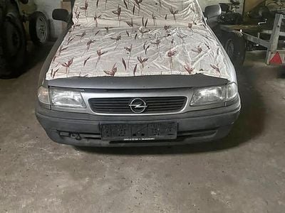 Brugt 1995 Opel Astra Sedan | 15.000 kr.