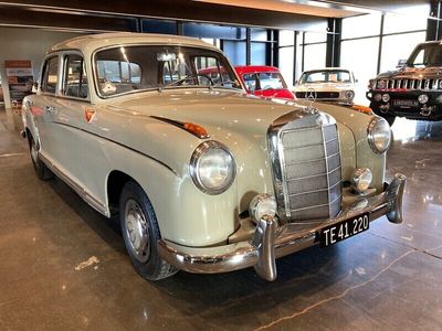 brugt Mercedes 180 (W120) 220 S Ponton