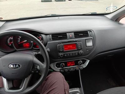 Blå Brugt 2014 Kia Rio Comfort Hatchback | 37.500 kr. (Super pris)