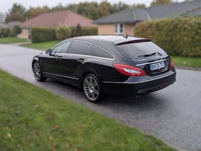 Sortmetal Brugt 2013 Mercedes CLS350 Shooting Brake AMG line Stationcar | 185.000 kr.