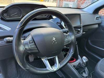 Grå Brugt 2019 Peugeot 208 Prestige Hatchback | 97.500 kr. (God pris)