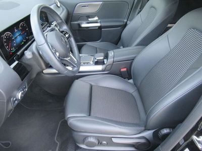 Natsort Brugt 2022 Mercedes EQA250 SUV | 289.990 kr.