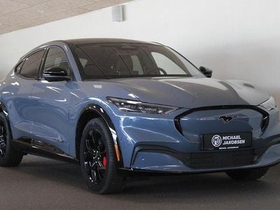 Blåmetal Brugt 2023 Ford Mustang Mach-E Extended Range SUV | 304.900 kr. (Lidt for dyr)