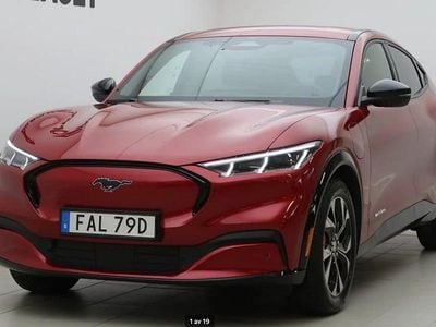 Rødmetal Brugt 2022 Ford Mustang Mach-E Standard Range SUV | 229.900 kr. (Super pris)