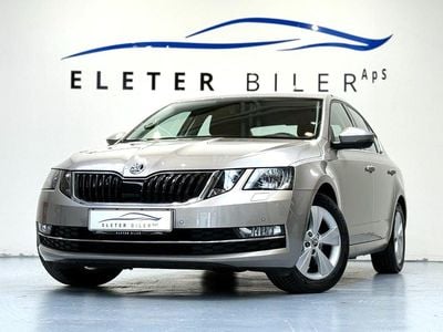 Champagnemetal Brugt 2017 Skoda Octavia Style Hatchback | 129.900 kr. (God pris)
