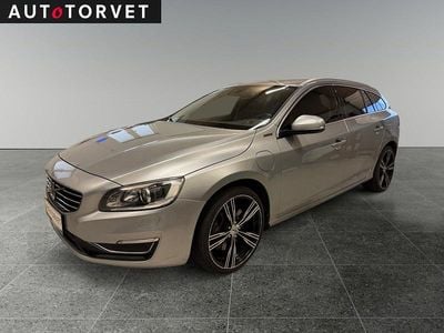 Sølvmetal Brugt 2013 Volvo V60 Momentum Stationcar | 129.700 kr.
