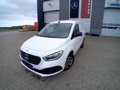 Farve: hvid Brugt 2022 Mercedes Citan 110 | 174.820 kr.