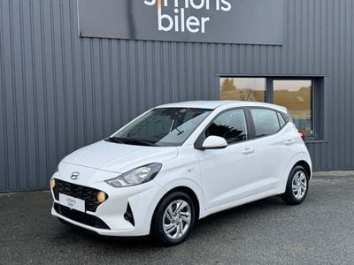 Hvid Brugt 2022 Hyundai i10 Essential Hatchback | 139.900 kr. (Fair pris)