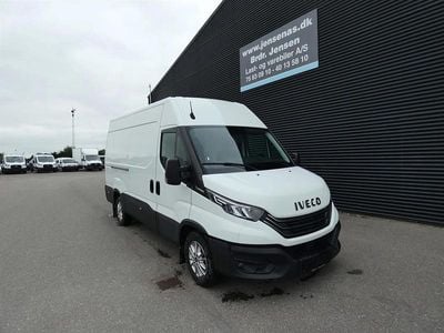 Hvid Brugt 2023 Iveco Daily Van | 295.000 kr.