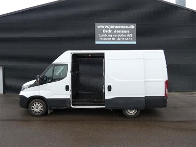 brugt Iveco Daily 35S16 12m3 2,3 D 156HK Van 8g Aut. 2019