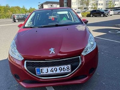 Brugt 2014 Peugeot 208 Hatchback | 32.999 kr. (Lidt for dyr)