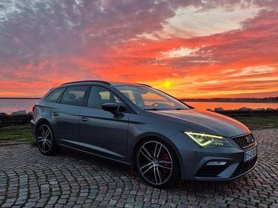 Grå Brugt 2018 Seat Leon ST CUPRA Stationcar | 269.900 kr.