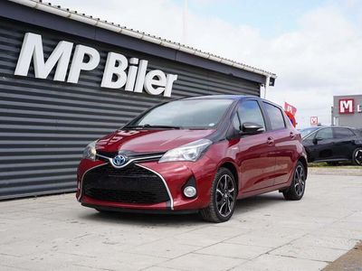 Bordeaux Brugt 2017 Toyota Yaris Hybrid Hatchback | 94.900 kr. (Lidt for dyr)
