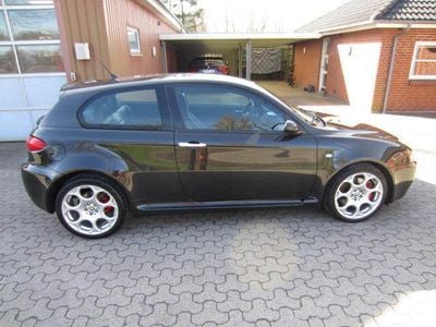 Sort Brugt 2004 Alfa Romeo 147 GTA Hatchback | 143.000 kr.