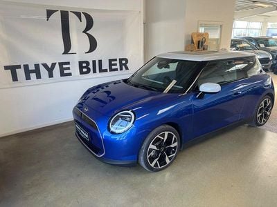 Blåmetal Brugt 2024 Mini Cooper Favoured Hatchback | 259.900 kr. (Fair pris)