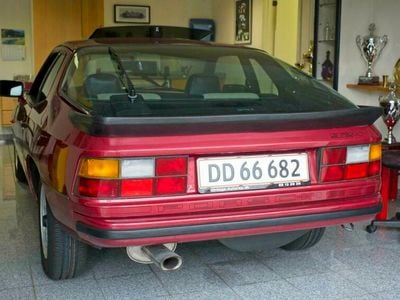 Brugt Porsche 924 125 HK (91 kW) 1976 Rød Coupe