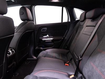 Farve: hvid Brugt 2025 Mercedes EQA250+ Premium SUV | 389.900 kr. (Lidt for dyr)