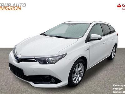 brugt Toyota Auris Touring Sports 1,8 Hybrid H2 Comfort 136HK Stc Aut.