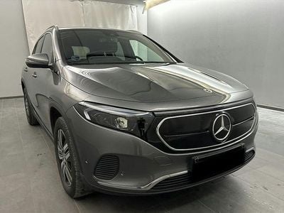 Mercedes EQA250