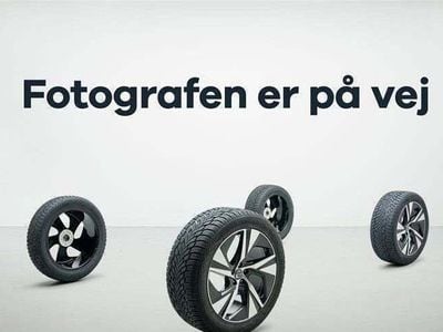 Grønmetal Brugt 2024 Volvo XC40 Core SUV | 329.900 kr. (Fair pris)