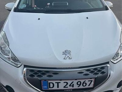 Brugt 2012 Peugeot 208 Hatchback | 60.000 kr. (Lidt for dyr)
