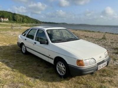 brugt Ford Sierra 1,6 CLX 5 dørs