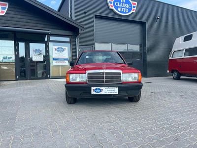 Hvid Brugt 1986 Mercedes 190 Sedan | 62.000 kr.