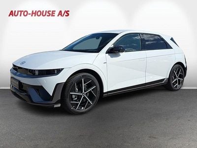 Hvid Ny 2025 Hyundai Ioniq 6 N Line Sedan | 329.900 kr. (Fair pris)