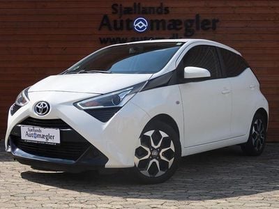 Hvid Brugt 2019 Toyota Aygo Hatchback | 90.000 kr. (Fair pris)