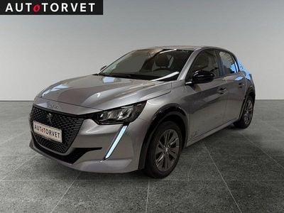 Sølvmetal Brugt 2023 Peugeot e-208 Active Hatchback | 127.700 kr. (God pris)
